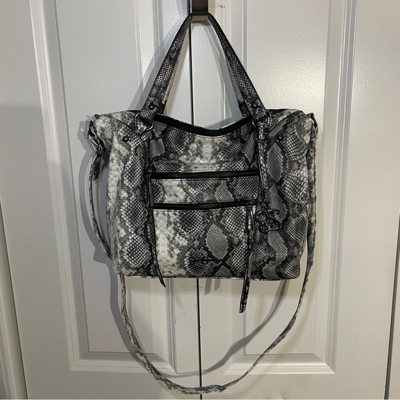 Jessica Simpson Faux Snakeskin Grey Black White Bag Crossbody Purse Tote Python - Picture 2 of 10